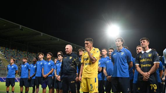 I risultati del pomeriggio: goleada Frosinone, stop del Palermo