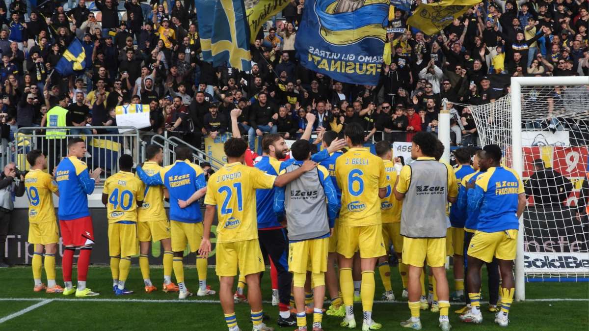 Monza scavalcato dal Frosinone, ma attenzione ai prossimi impegni