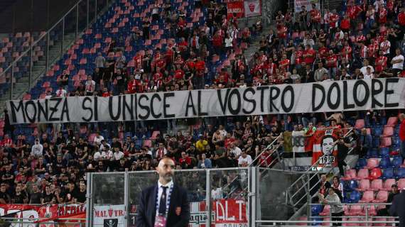 I tifosi di Bologna e Monza vicini alle vittime di Suviana: "Lavorare un diritto, vivere di più" (FOTO)