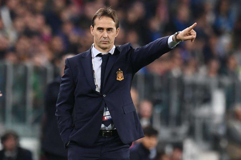 Ct Spagna spiega la convocazione di Callejon: "Sta segnando di continuo e Deulofeu ha giocato poco..."