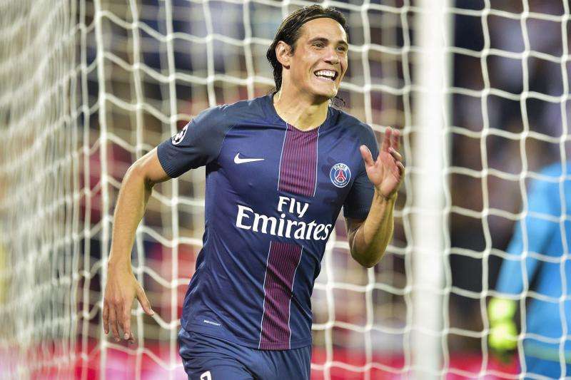 C’è chi rifiuta Napoli per Gomorra. E poi c’è Cavani…