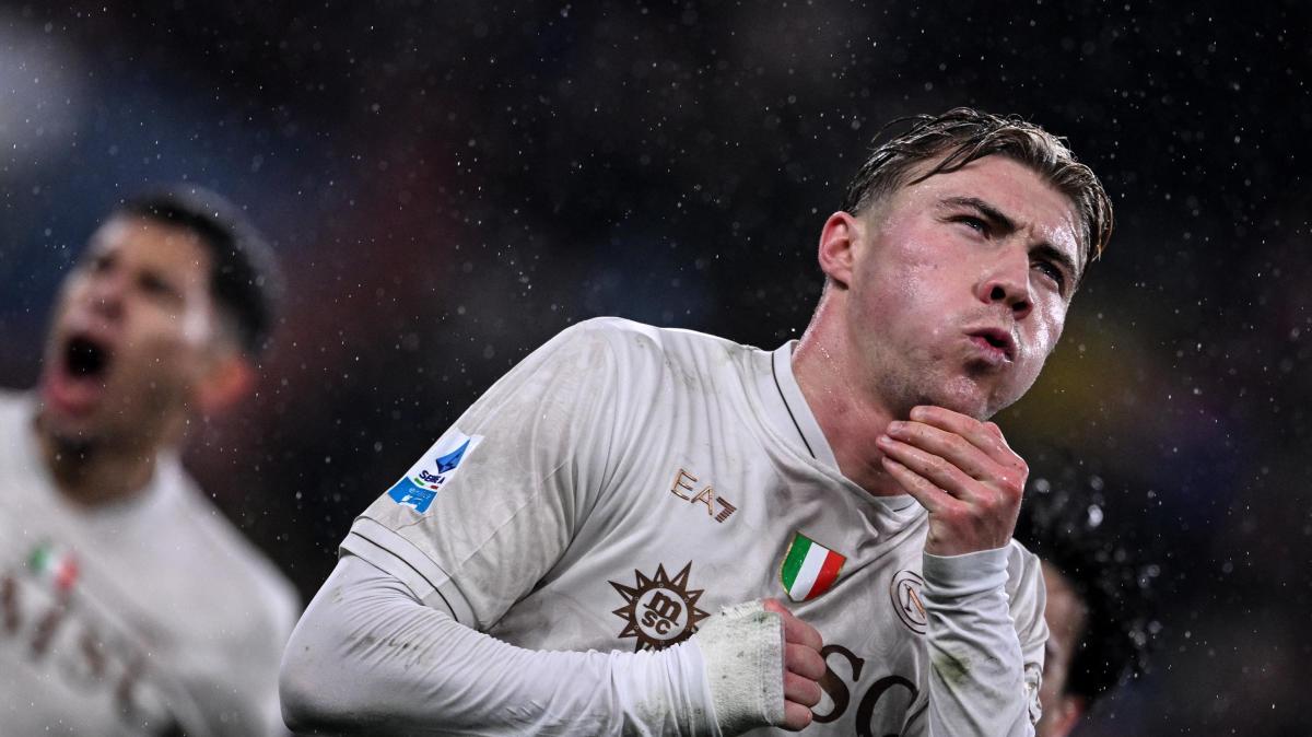 "Ti amo, ma allenati sui rigori", Hojlund risponde al consiglio di un tifoso: "Lo so"