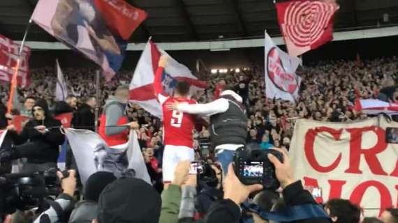 VIDEO - Stella Rossa, delirio nell'inferno del Marakana: l'eroe Pavkov finisce a festeggiare in Curva con gli ultrà