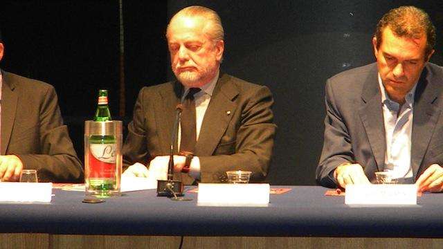De Laurentiis: "Ecco cosa dico a chi ci prende in giro cantando 'O surdato 'nnammurato"