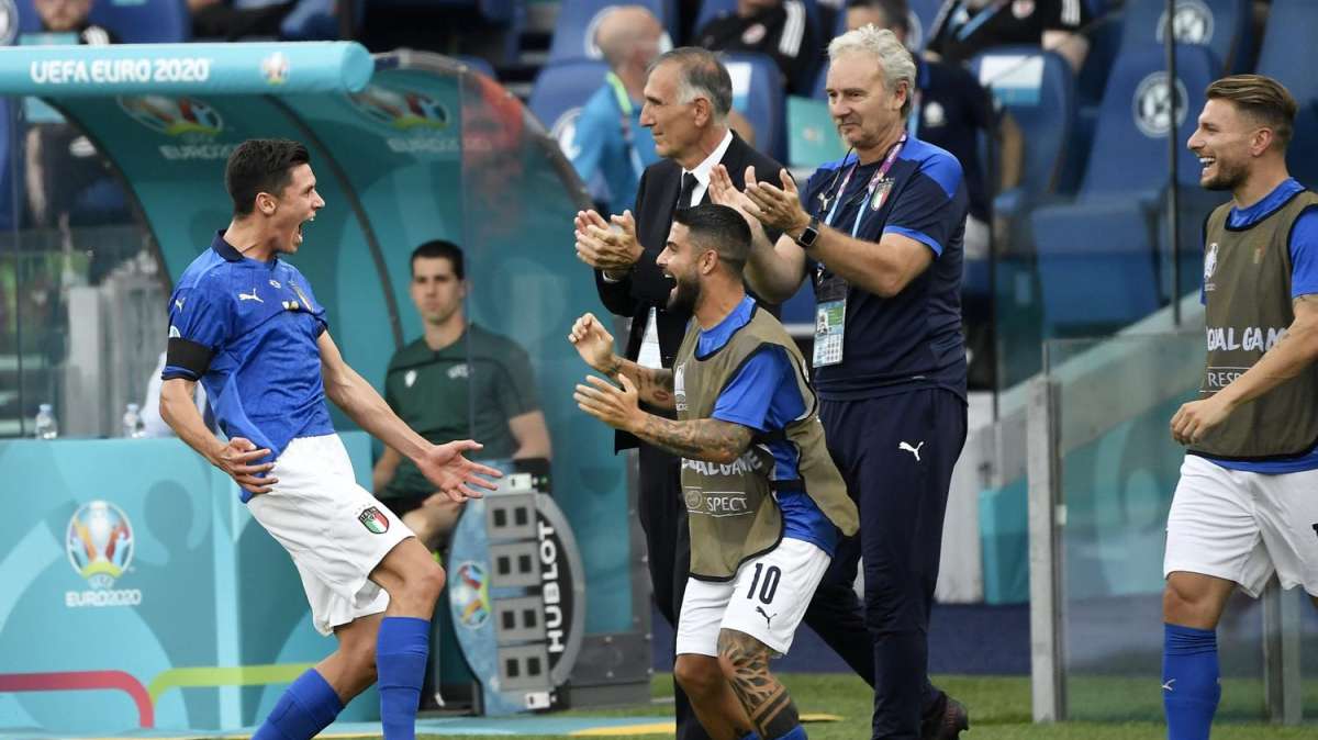 Rai - Insigne-Tottenham, smentita di Paratici. Leonardo ha telefonato a Giuntoli per Koulibaly