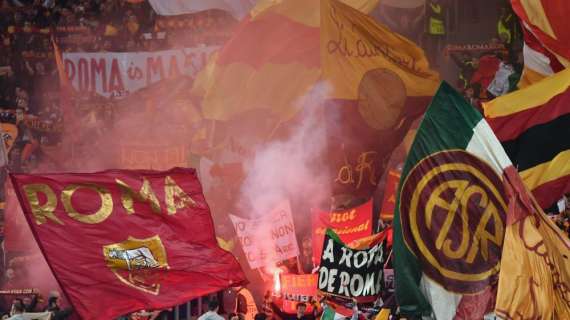 VIDEO – Solita vergogna romanista anche durante la festa: “Vesuvio lavali col fuoco!”