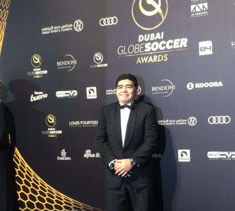 FOTO - La Serie A omaggia Maradona: "Auguri ad una leggenda indiscussa del calcio mondiale"