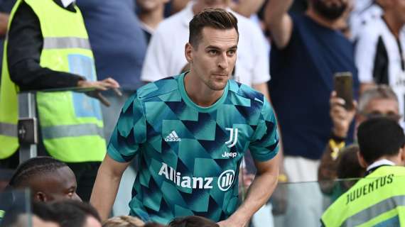 Milik: "A Napoli finii fuori rosa quando volevo andare via. Ora sono alla Juve, non importa"