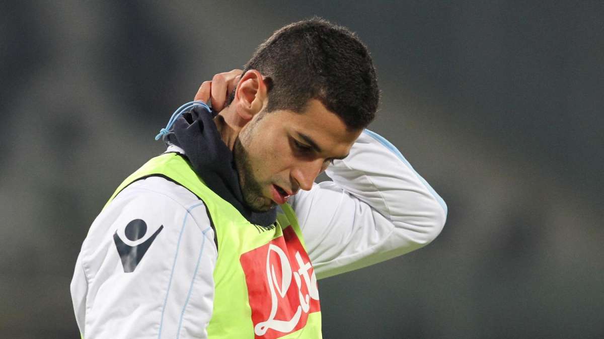 Britos: "Gioco bene, ma farò meglio. Devoto al Bologna, ma vinciamo noi. In Europa voglio il Chelsea subito"