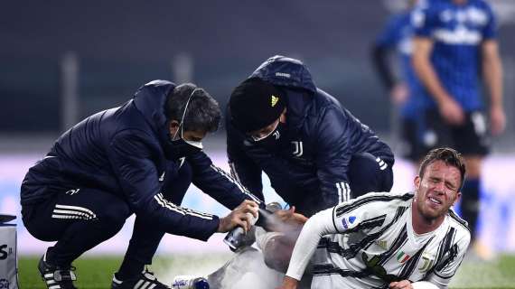 UFFICIALE - Juventus, operazione alla gamba riuscita per Arthur: confermato lungo stop 
