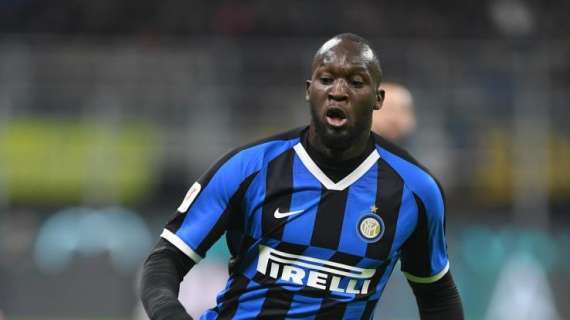 Clamoroso, Lukaku rivela: "Prima di Inter-Cagliari 23 giocatori su 25 avevano febbre e tosse"