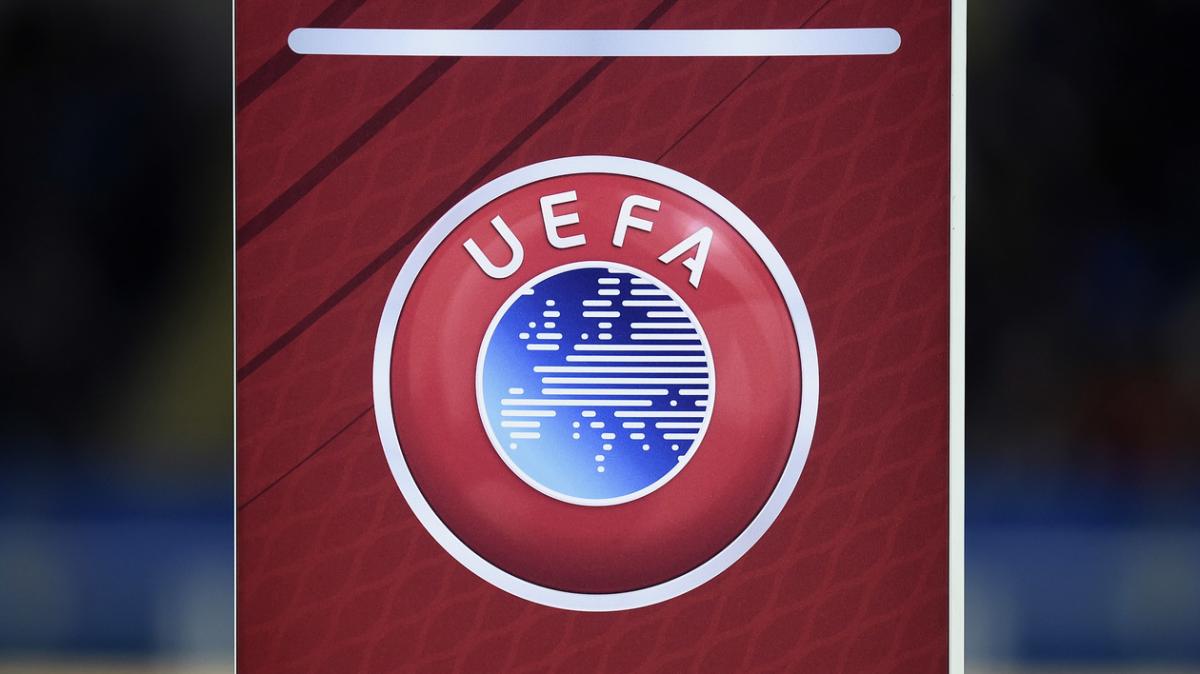 Ranking UEFA, il Napoli perde una posizione: la classifica aggiornata