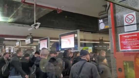 Paura a Fiumicino: sfiorato il contatto tra gli ultrà di Eintracht, Roma e Lazio