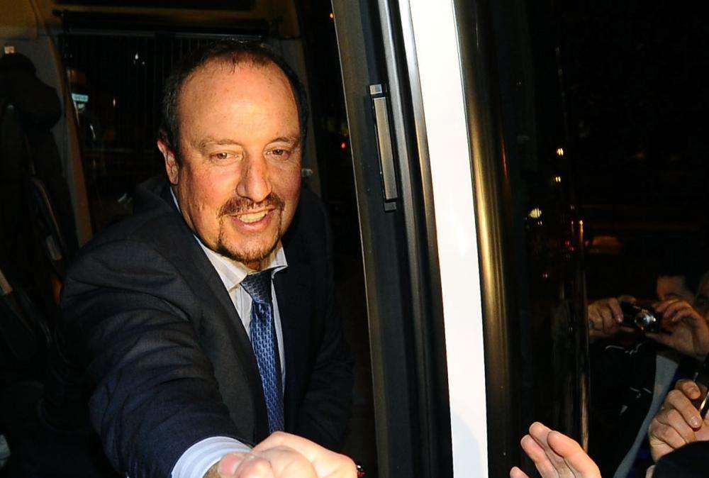 Benitez vuole due blues, ma tutto dipenderà da Mourinho. Dzeko può essere bocciato