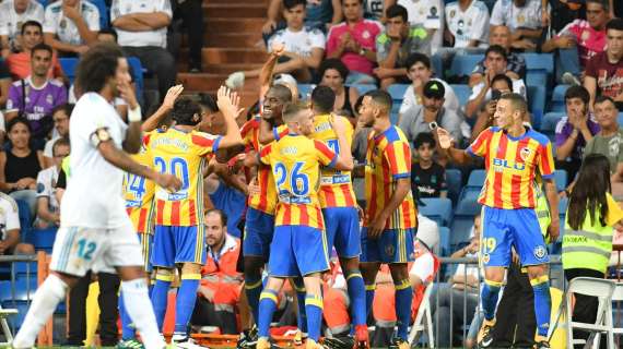 Valencia nei guai, situazione finanziaria al collasso: proposte cambiali ai giocatori