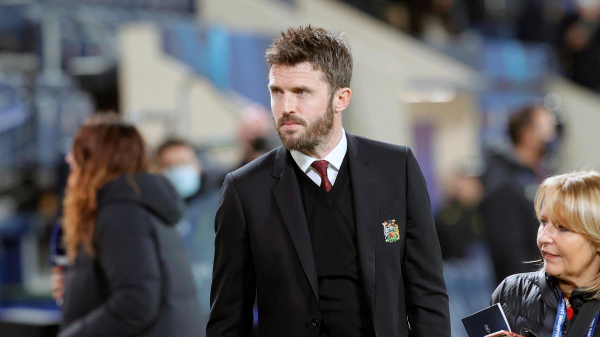 Man United, è pronto un nuovo tecnico ad interim: Carrick verso il ritorno