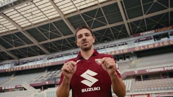 Sul prato dell'Olimpico di Torino si balla il tango argentino, Simeone: "Adesso tocca a me"