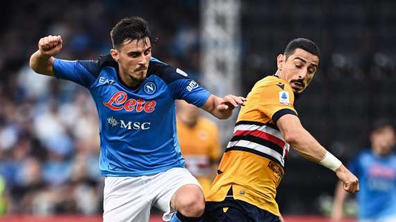 "Bello rivedervi, campioni": Elmas saluta i compagni all'arrivo a Dimaro