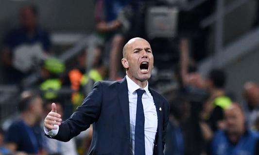 Real Madrid, Zidane avverte il Napoli: "Il nostro obiettivo è il triplete!"