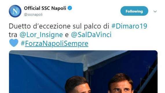 FOTO - Insigne si diverte con Sal Da Vinci sul palco di Dimaro: "Duetto d'eccezione!"