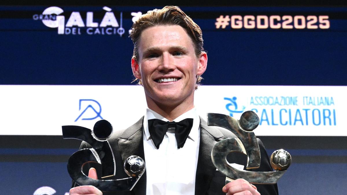 McTominay vince il premio calciatore dell'anno: "Napoli è speciale, sono nel posto giusto"