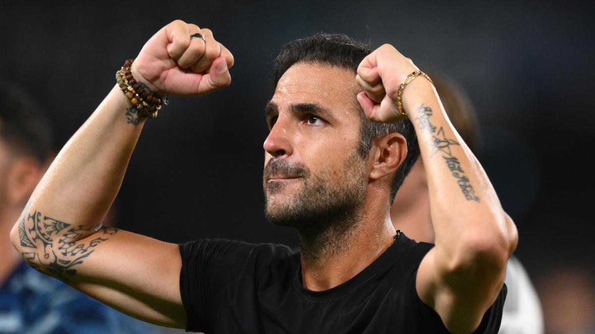 Fabregas ammette: "Troppo caldo a Napoli. Non aveva senso giocare a quell'ora"