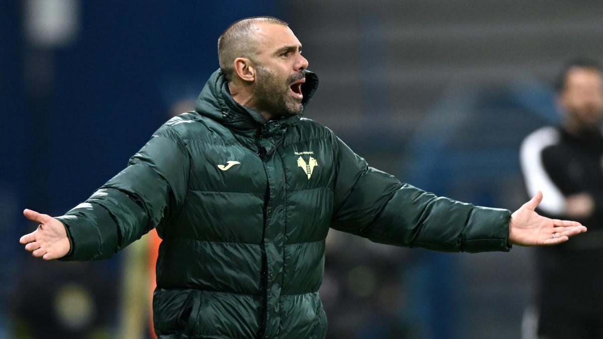 Verona, Sammarco in conferenza: "Due rientri in mediana! Ecco cosa serve per fermare il Napoli"