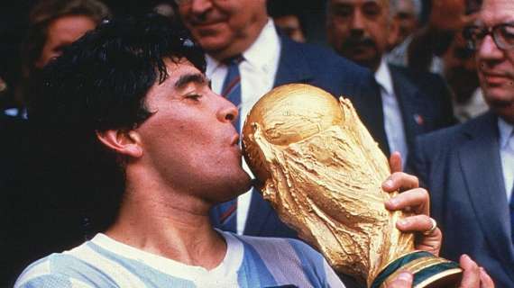 Maradona, il regista del documentario del 2008: "E' stato l'ultimo Dio! CR7? Nulla da raccontare"
