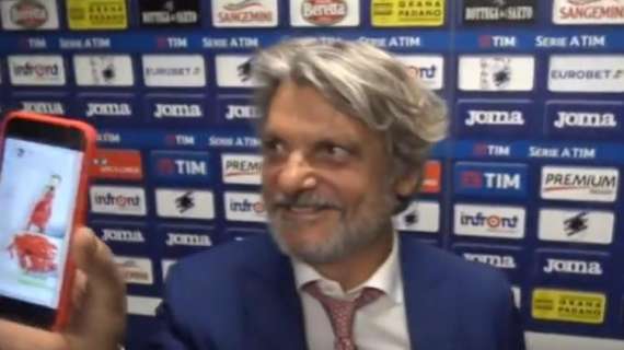 VIDEO - Ferrero mostra dei cornetti portafortuna, poi fa retromarcia: "Mica siamo a Napoli!"
