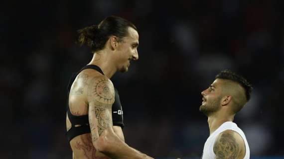 FOTO TN – Insigne scambia la maglia con Ibrahimovic al 90’
