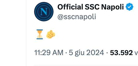 La clessidra per l'annuncio di Conte: il Napoli fa impazzire i social