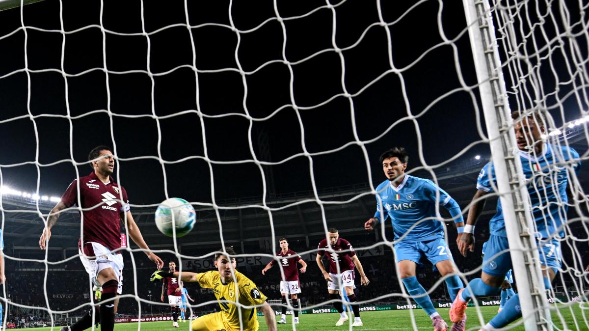 Napoli ko, Gazzetta: "Molliccio e banale! Quantità non è qualità, due dati preoccupanti"