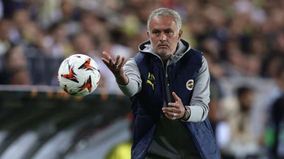 Il solito Mourinho al Fenerbahce: i turchi lo rinominano 'The Crying One'