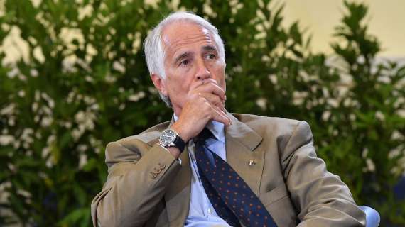 Malagò: "Riapertura stadi al 100% ok, ma in Serie A è difficile che serva"