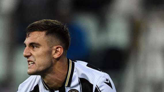 Mercato punte, il Milan valuta se affondare per Lucca. Osimhen, la Juve non molla