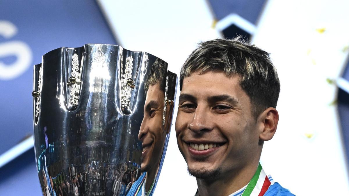 La gioia di Olivera: "Un altro con questa maglietta!"