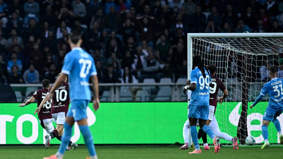 Il Torino sfida il Napoli e cerca il bis stagionale: non succede da 17 anni 