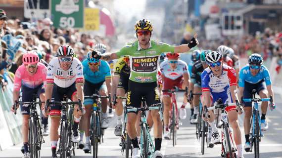 Il Giro d'Italia fa tappa a Napoli: l'arrivo a Via Caracciolo, ecco il percorso