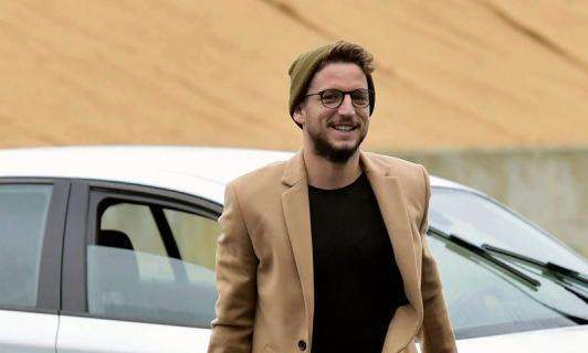 FOTO - Mertens arriva nel ritiro della nazionale belga: che stile per il  folletto azzurro