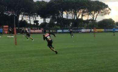 VIDEO - Le prime immagini dal "nuovo" centro sportivo di Castelvolturno, azzurri in campo verso la Lazio