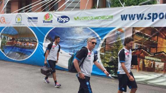 FOTOGALLERY - Il Napoli è arrivato a Dimaro! Boato per gli azzurri, le immagini dal Trentino