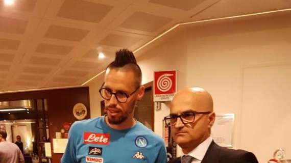 FOTO - Il Napoli annuncia: "Contro il Sassuolo Hamsik indosserà la fascia dello storico primo scudetto"
