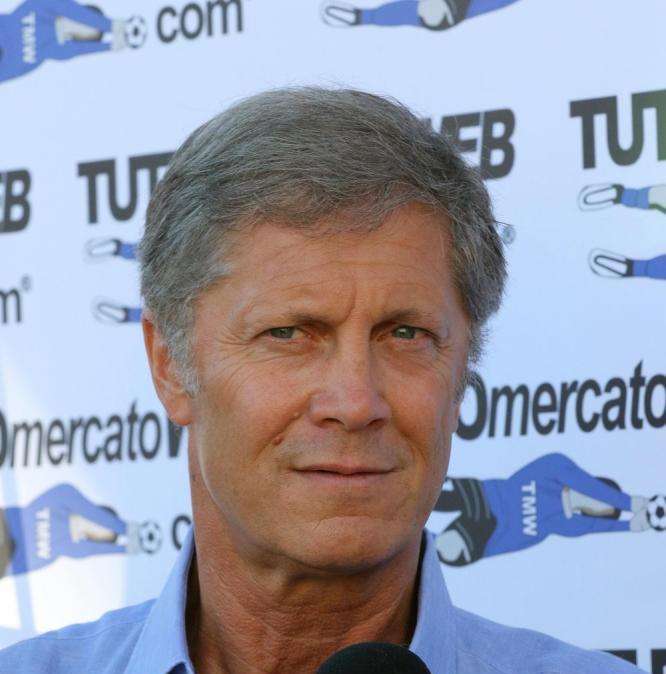 Collovati: "Lazio stanca, gara con la Roma più difficile: ha perso una sola volta fuori e ha subito solo 6 gol!"