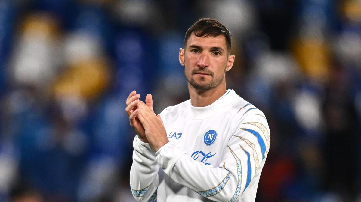 Politano squalificato per Pisa-Napoli: Conte valuta due soluzioni per sostituirlo