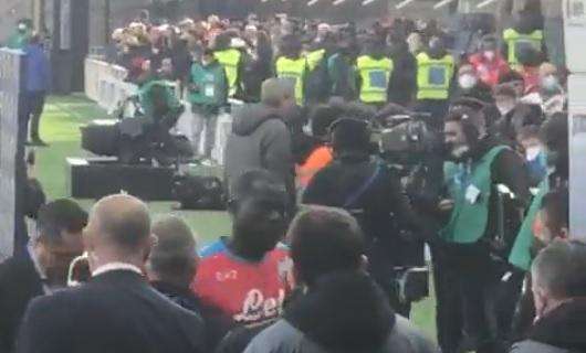 Gazzetta - Insulti razzisti a Koulibaly, identificato e denunciato tifoso bergamasco: i dettagli