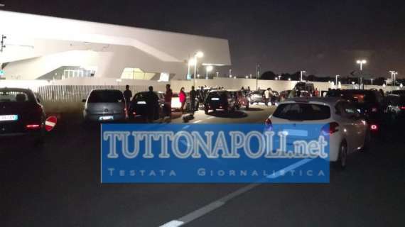 L'imprevisto di una coppietta in auto che era ad Afragola solo per 'appartarsi'