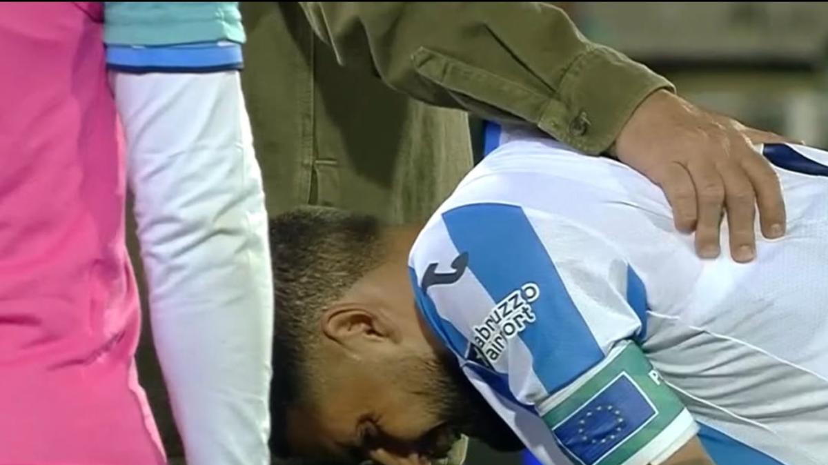 Insigne, il ritorno a Pescara è un incubo: fischi e poi le lacrime finali