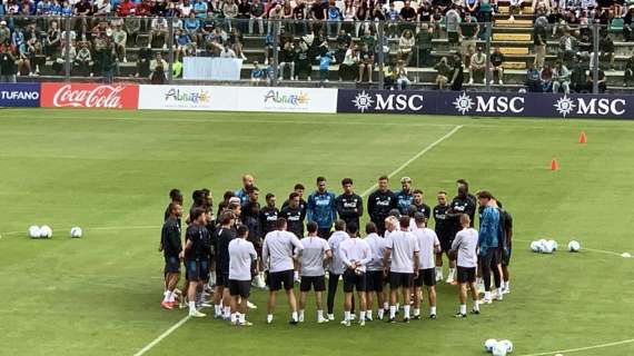 "I campioni dell'Italia siamo noi!", il coro accoglie gli azzurri in campo a Castel di Sangro 
