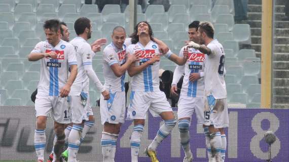 Disastro De Sanctis, strapotere Cavani: è un pari che sta stretto!
