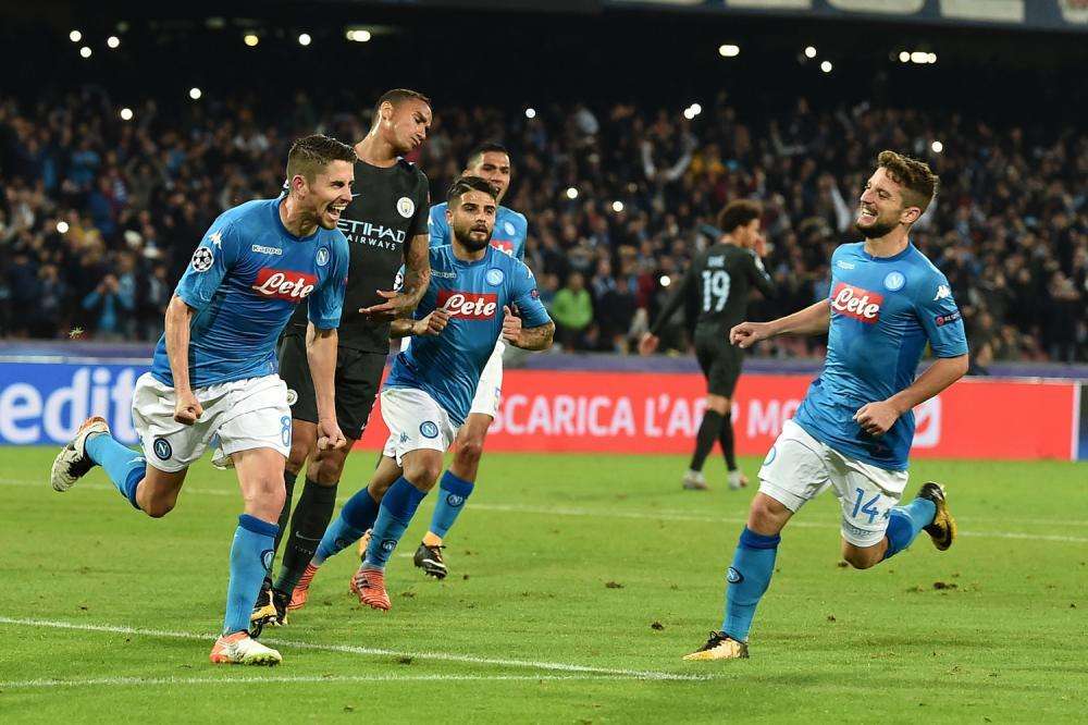Il commento della Ssc Napoli: "Applausi ai nostri guerrieri! Ederson salva il 3-2 su Callejon, la svolta..."